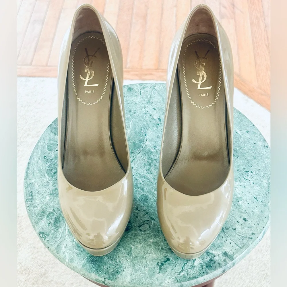 Yves Saint Laurent Patent Leather Taupe color Heels 7.5 - Picture 14 of 14